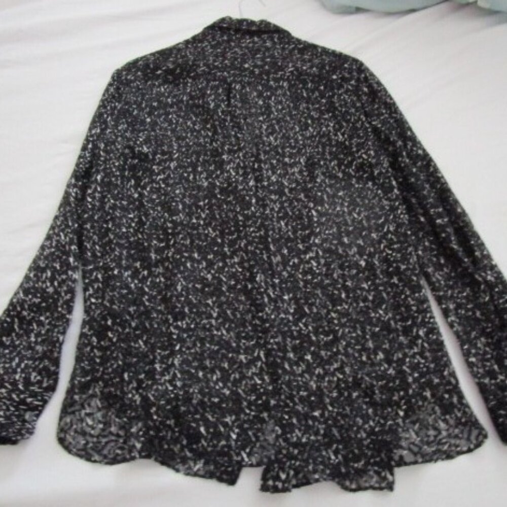 Theory Classic Straight Blouse Black Multi Chevron Burnout New with Tags - Picture 3 of 4